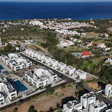 Mediterra Defne Bahce Manzarali Modern