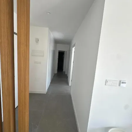 Mediterra Defne Bahce Manzarali Modern شقة