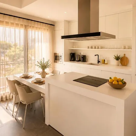 Mediterra Defne Bahce Manzarali Modern Apartament