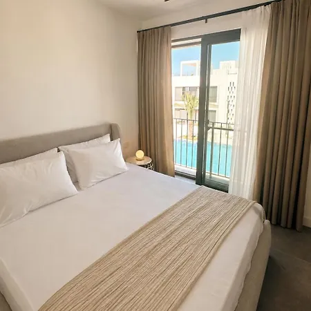 Mediterra Defne Bahce Manzarali Modern Apartament Agios Dhometios