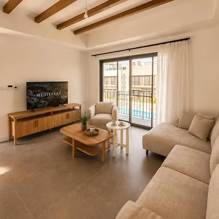 Mediterra Defne Bahce Manzarali Modern