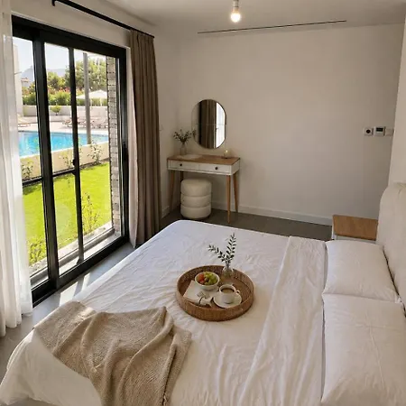 Mediterra Defne Bahce Manzarali Modern Apartament *