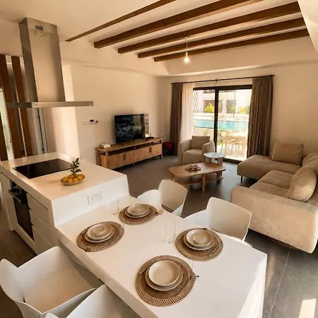 Apartament Mediterra Defne Bahce Manzarali Modern Agios Dhometios